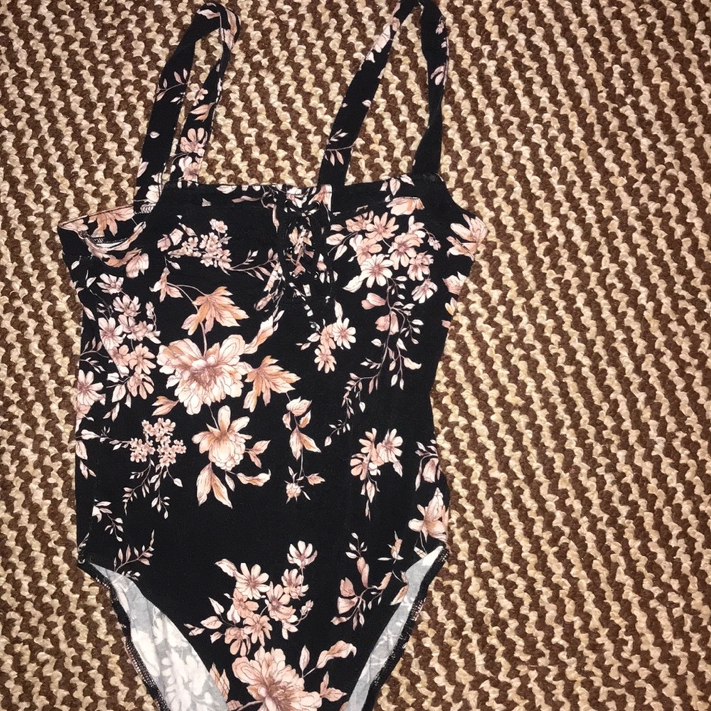 Floral printed bodysuit